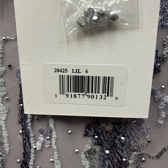 MAC DUGGAL 20425 NWT V-Neck Embellished Puff Sleeve Gown - Picture 6 of 12